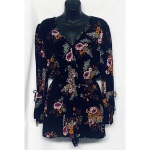 Band of Gypsies V Neck Black Floral Shorts Romper Women's Medium